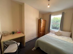 Photo 16- click for photo gallery